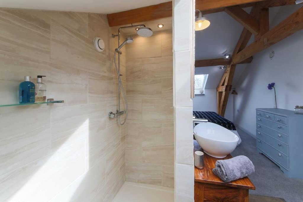 Little Bream - Pretty Cosy Cottage, Sea Views, Walk To The Beach Mawnan Smith Exterior photo